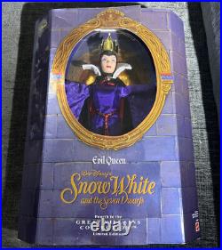 Evil Queen doll 18626 Great Villans Collection Disney Snow White NIB NEW