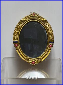 Fantasma Vintage Disney Evil Queen Watch in Magic Mirror Box 278/1000 LE NEW