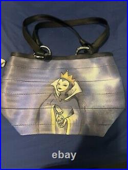 Harvey's Handbags Snow White And Evil Queen 6 Belt Bag