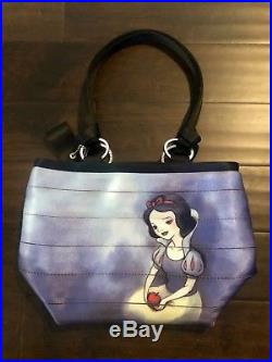 Harveys Seatbelt Bag Disney Couture Snow White/Evil Queen Limited Edition