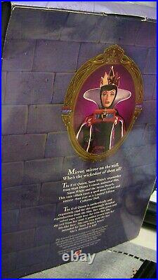 JAFAR Disney Great Villains Aladdin Snow White Evil Queen Cruella LOT