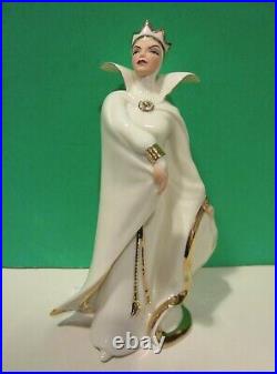 LENOX Disney THE EMPRESS OF EVIL QUEEN Snow White sculpture NEW in BOX with COA