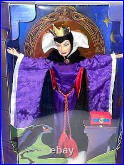 LE Disney Snow White Evil Queen Barbie Collector Doll Great Villains Collection