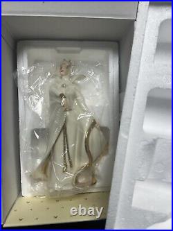 Lenox Classic Disney Showcase Collection Snow White The Empress Of Evil QuEEN