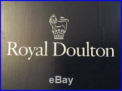 Ltd Ed Royal Doulton HN3847 Snow Whites Evil Queen Disney Villain Series