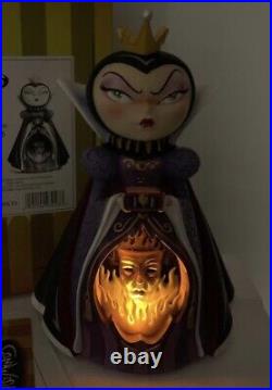 Miss Mindy Evil Queen Figurine Disney Snow White 10 Lighted Villian Figurine