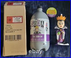 NEW 2023 WONDERCON FUNKO POP Con Sticker soda Disney Villains Evil Queen CHASE