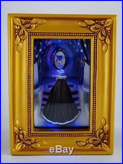 NEW! Disney Parks Snow White Evil Queen Mirror Gallery of Light by Olszewski