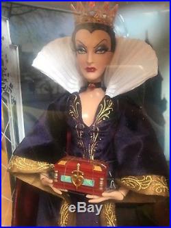 NIB Disney Limited Edition Snow White Evil Queen 17 Doll See Description