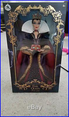 New Limited Edition Disney 17 inch doll Evil queen from snow white 4000 mintage