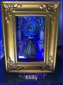 Olszewski Disney Gallery of Light Snow White Evil Queen at the Mirror COA NIB