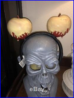 Poison Apple Mickey Ears Disney Parks US Version Evil Queen Snow White Villain