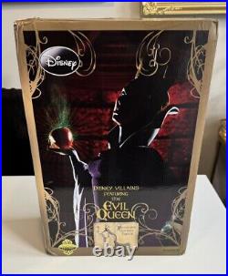 Sideshow Collectibles Disney Evil Queen Premium Format Exclusive #40/300