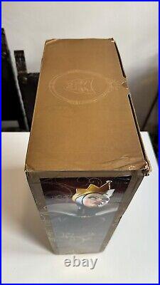 Sideshow Collectibles Disney Evil Queen Premium Format Exclusive #40/300