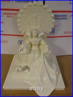 Snow White Court Of The Evil Queen Lenox Figure Unpainted / Prototype