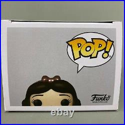 Snow White Funko POP! With Evil Queen Loungefly Backpack Virtual Funkon 21 IN HAND