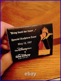 WDCC Disney Snow White Evil Queen Bring Me Back Her Heart w with Sculptor pin