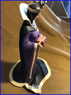 WDCC- EVIL QUEEN From Snow White Bring Back Her Heart With COA MIB