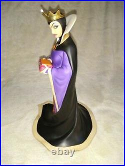 WDCC Evil Queen Bring back her heart, Snow White MIB COA