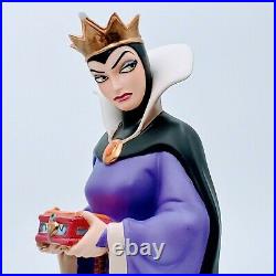 WDCC Evil Queen from Snow White Bring Back Her Heart. Box with COA