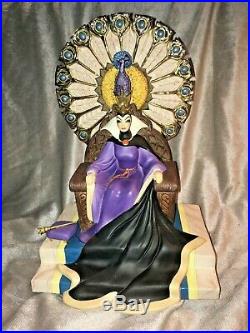 WDCC SNOW WHITE EVIL QUEEN ENTHRONED EVIL Limited Edition