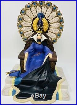 WDCC SNOW WHITE EVIL QUEEN ENTHRONED EVIL Limited Edition #611 #1205544