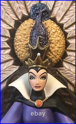 WDCC SNOW WHITE EVIL QUEEN ENTHRONED EVIL Limited Edition NIB WithCOA
