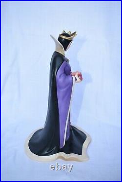 WDCC Snow White 60th Anniversary Bring back her heart. / Evil Queen