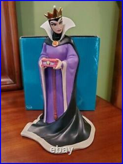 WDCC Snow White Evil Queen'Bring Back Her Heart