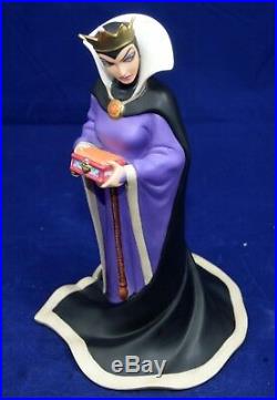 WDCC Snow White Evil Queen Bring Back Her Heart Porcelain Figurine withCOA and Box
