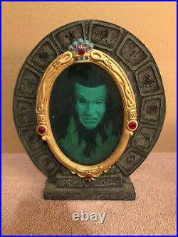 WDCC Snow White Evil Queen Magic Mirror Martine Millan Version