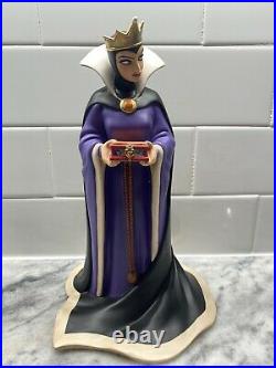 WDCC Snow White Figurine of Evil Queen Bring Back Her Heart New
