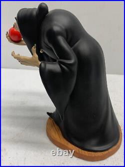 WDCC Snow White & The Seven Dwarfs Evil Queen Witch Take The Apple, Dearie COA