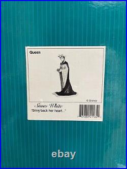 WDCC Walt Disney Classics Snow White Evil Queen Bring Back Her Heart Figurine