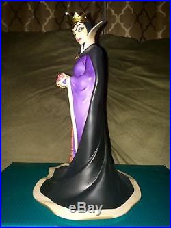 WDCC Who is the Fairest One of All Evil Queen withCOA from Snow White - New