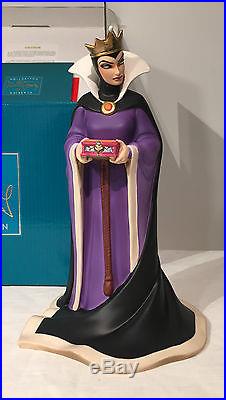 Walt Disney Classic Collection Bring Back Her Heart Snow White Evil Queen